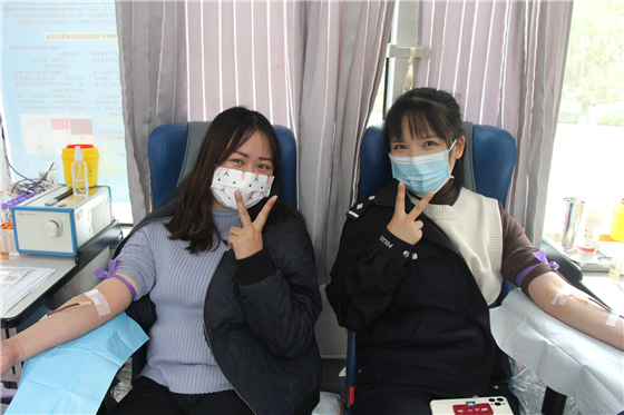 人民警察一心為民，捋袖捐血鐵血柔情——安康市公安局積極開(kāi)展冬季獻(xiàn)血活動(dòng)